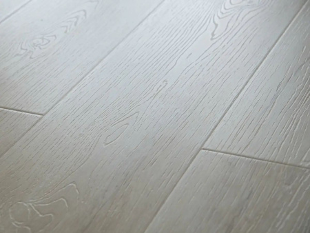 Ламинат Lamiwood Bristol Дуб Беленый 2412 34 класс 12 мм